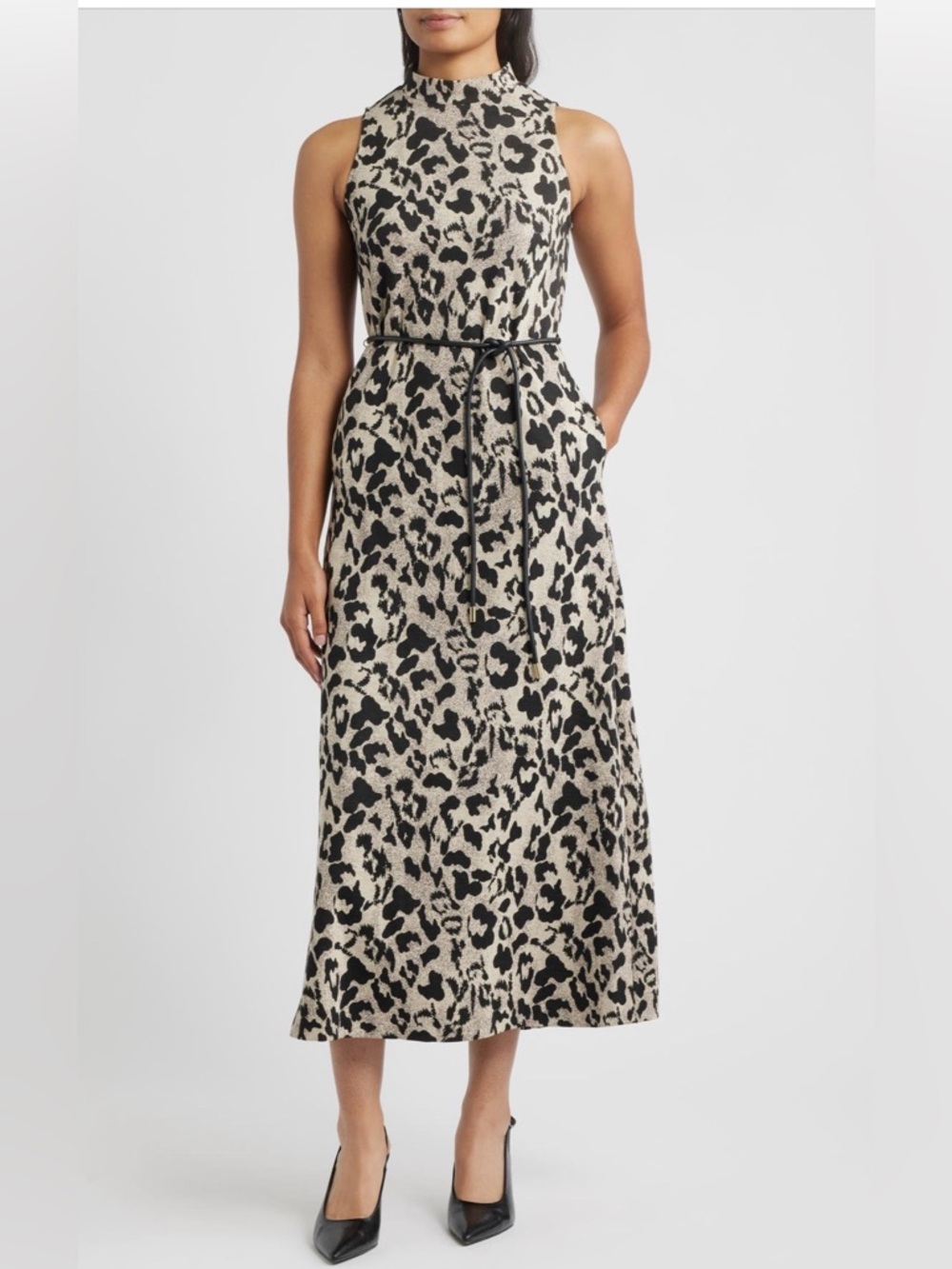 Sleeveless High-Neck Leopard Print Midi Dress in Beige and Black size xxs